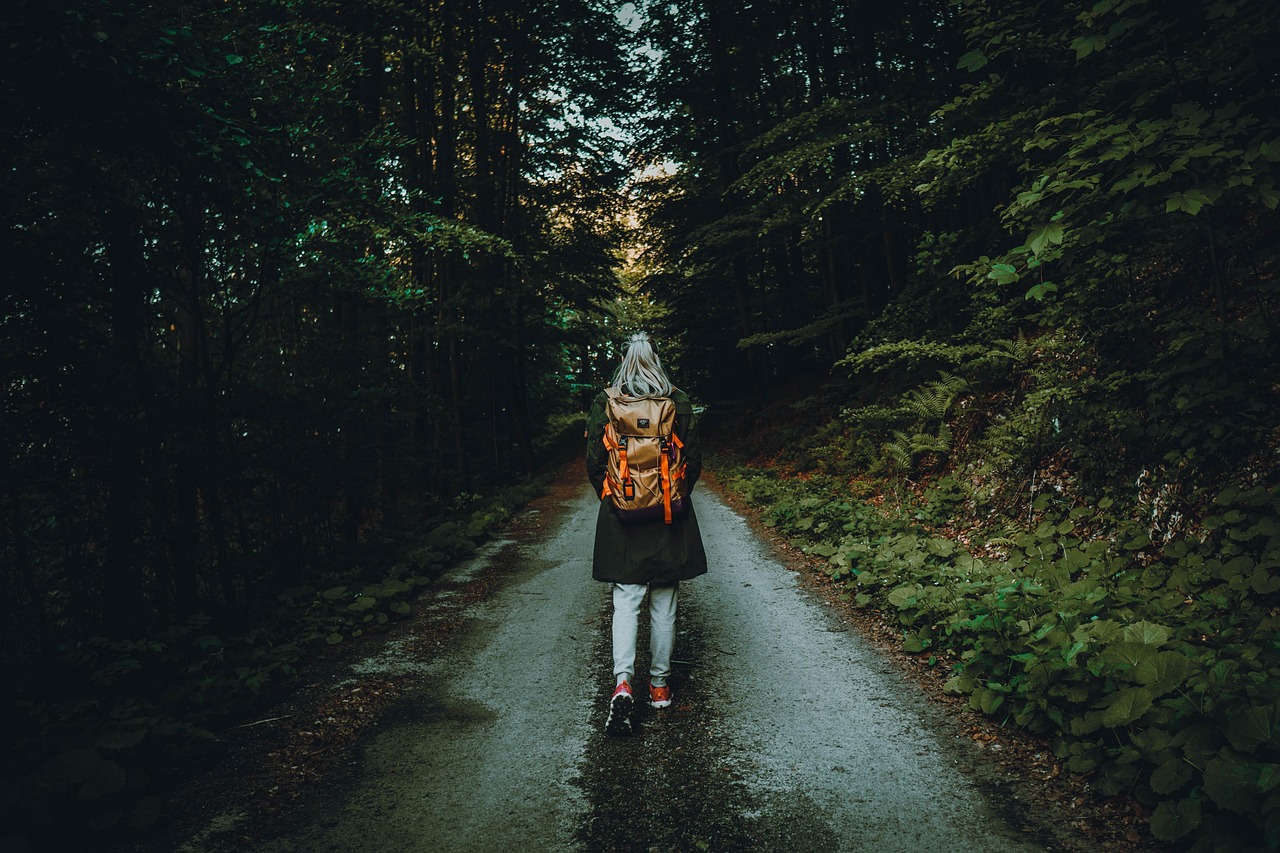 Come si usa il kit SurvivalX per affrontare ogni emergenza in natura?